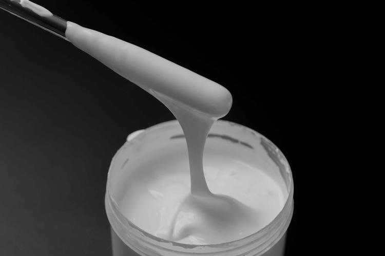 油漆光澤度計如何判定油漆的光澤度？